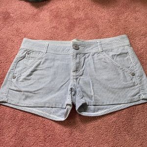 Linen like shorts
